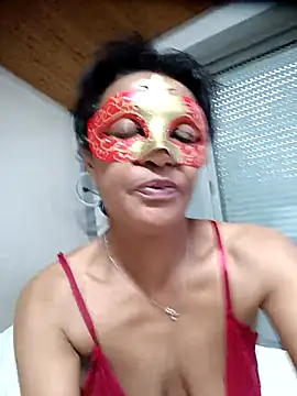 Private Show avec  mon Tel , Je peux faire ça aussi  .Ma chatte humide et mon petit trou bien ouveri - video by Sexa_poly cam model