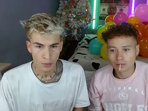 balllonns boys - vidéo du modèle de showcams Latin_boysxxxx