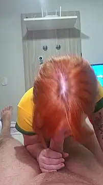 Handjob + blowjob + oiled tits + fuck cowgirl - video od modelky/modela PorcelainDoll1