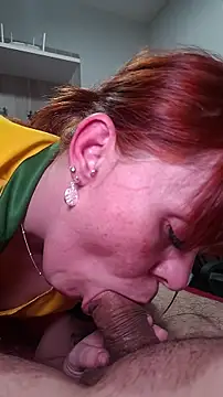 Blowjob + spit face + Hard face fuck - video od modelky/modela PorcelainDoll1
