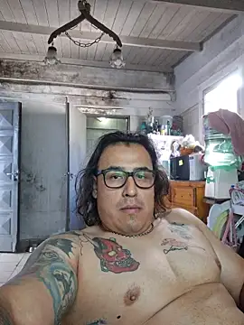 [23 Dec 10:03] Public Show - Video von Rueditasss Cam-Model