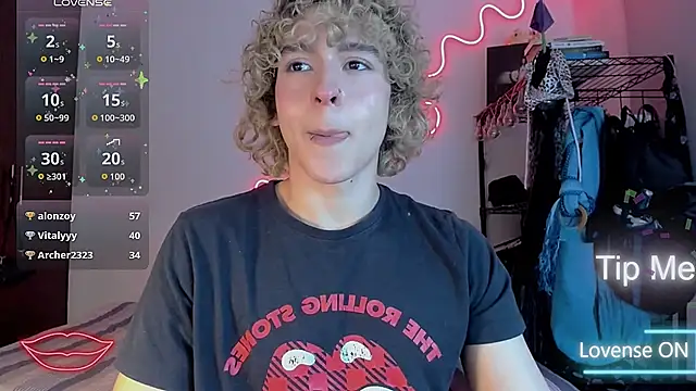 Cum show - فيديو من Lyric_Mirage موديل الكام