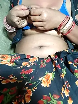 [5 Mar 23:35] Private Show - clip cu Hot_bhabhi300 model videochat