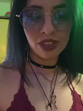 [22 Nov 19:17] Private Show squirt en el trabajo min 12 a min 15 - video by Chuchii05 cam model