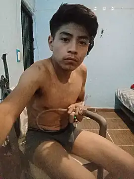 [7 Feb 02:30] Public Show - video van 666Daemon666 cam-model