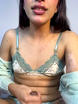 Sweet milk - vídeo de la modelo de cam Arimoonn