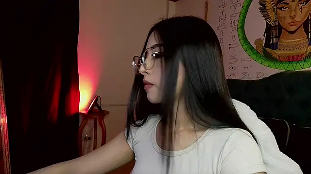 [14 Jan 21:20] Public Show - video by melissa__dolce cam model