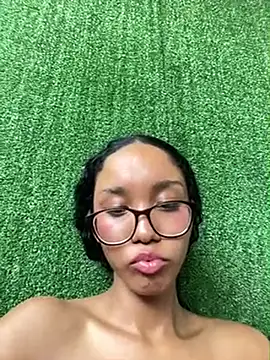 slug blowjob - video by GiselleVice cam model