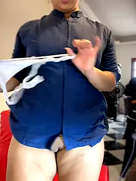 I DESTROY MY VAGINA IN THE OFFICE - video av RileyFlame cam model