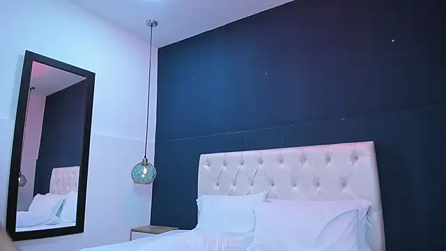 Suck dildo + play with boobs– Kim_Luna1 kameramodell videója