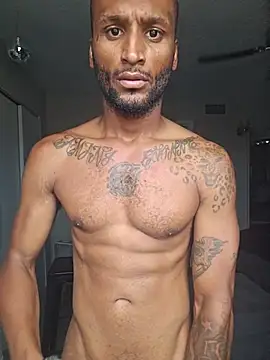 Just high and flexing – video modela na kameri DREshots