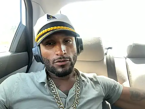 On my way! to love – video modela na kameri DREshots