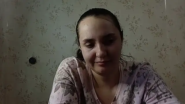 when i see you - i am smile and happy! - video by VoulezVous_Angel cam model