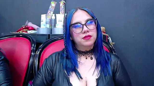 Wet blowjob and fucking pussy - video by BellaBarness cam model