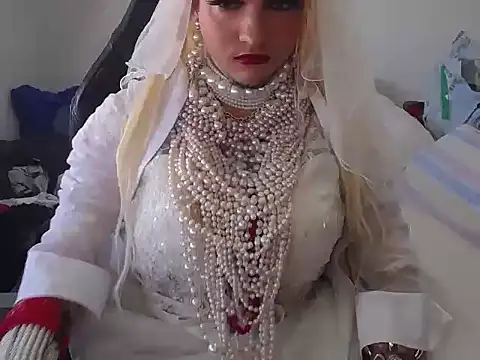 [3 May 09:58] Public Show - video by VanesaCrossic cam model