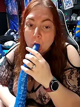 How much tentacle can I get down my throat - video by Amberstardusk cam model