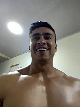 💋 - vidéo du modèle de showcams Chris_Clarck