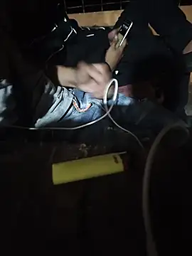 Tomando con 2 amigos - taylor1991V 캠 모델의 동영상