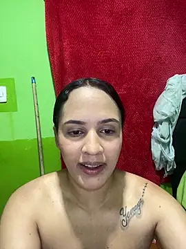 Show Golden shower– Ivy_08 kameramodell videója