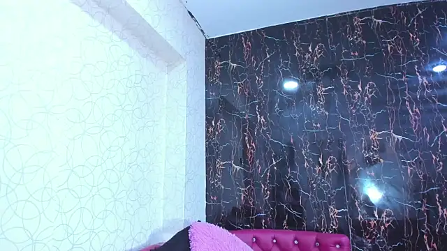 [15 Dec 14:35] Private Show - video oleh model kamera EsmeraldaBlake