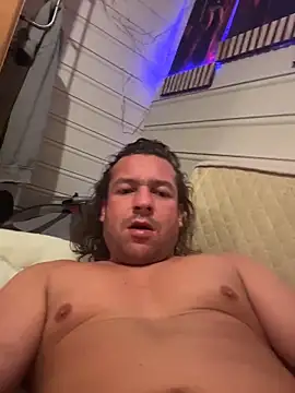 [21 Jan 01:41] Public Show - vidéo du modèle de showcams miguel910921