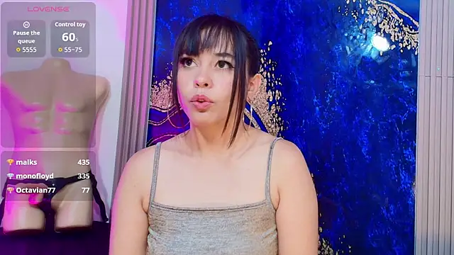 heels show - video by sharon_diamond_ cam model