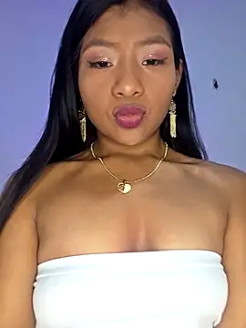 Hola - video by NathalyTorrez cam model