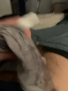 Wanking and cum with her underwear - vídeo de la modelo de cam Kinkycouple142