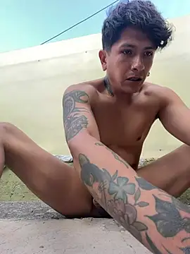 [7 Apr 08:20] Public Show - Vídeo de elqueteda_lechita, modelo de vídeos
