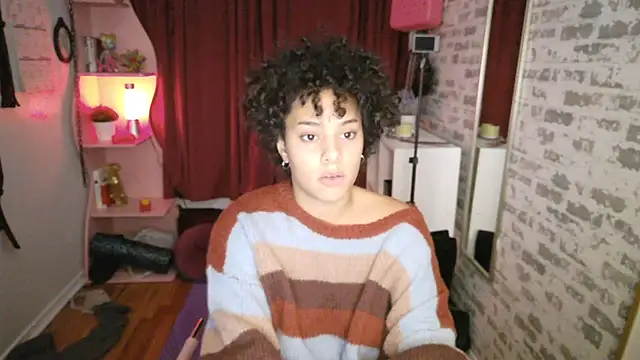 [11 Dec 13:42] Private Show — filmik PrettyLittleProblem, modela(-lki) na kamerkach