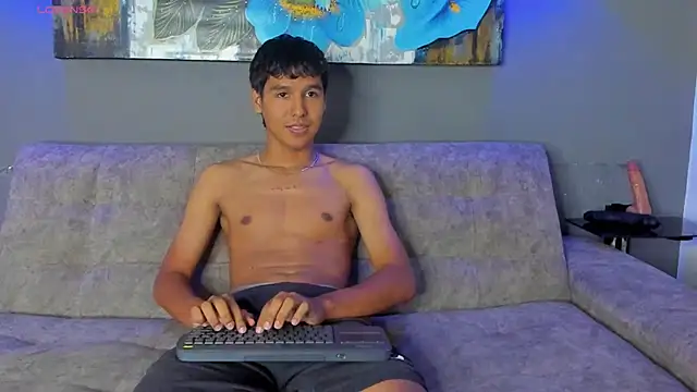 Fuck my ass with big dildo - video by Carl-Milton cam model