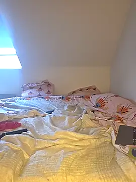 ECOLIERE - ladychat69 adlı kamera modelinin videosu