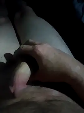 [31 Jan 06:13] Public Show - video by paypapoppa cam model