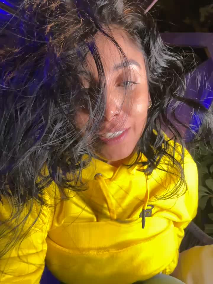 playing from my cell phone - Vídeo de sofiasexhot, modelo de vídeos