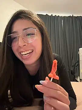 DOMI SHOW 😋❤️‍🔥 - video by Lina_soler69 cam model