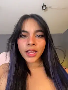 Oh yes 🙂‍↕️– sophie_banks kameramodell videója