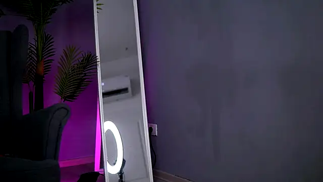 Tits and Sloppy Bj — filmik JuliaHyde, modela(-lki) na kamerkach