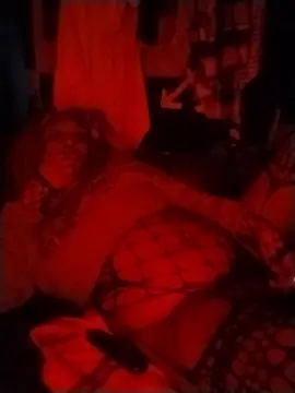 [17 Jan 04:19] Public Show – video od webkamerové modelky VenezuelaLuxeNoir