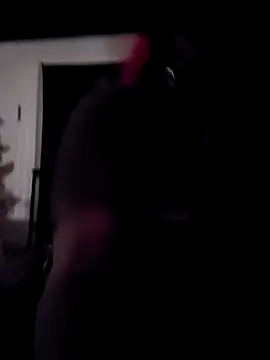 [27 Feb 02:44] Public Show - video av VenezuelaLuxeNoir cam model