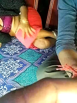 [29 Nov 21:48] Private Show－カメラキャストのGaram_bhabhiの動画