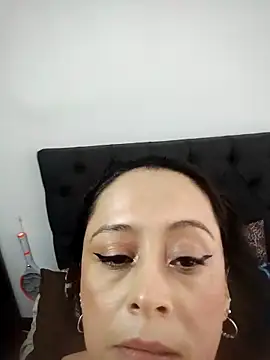 suck a nice dildo - video by danielita1414 cam model