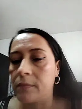 Primate show - video by danielita1414 cam model