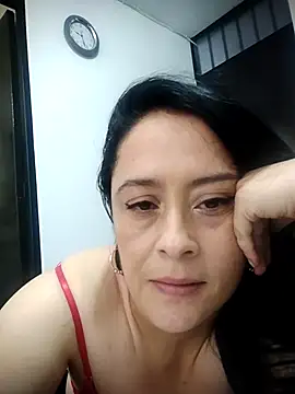 [9 Jan 09:28] Private Show aquirt - video by danielita1414 cam model