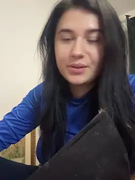 Ich bringe mich in Heels zum Squirten💦 - video by KimberlyBlue cam model