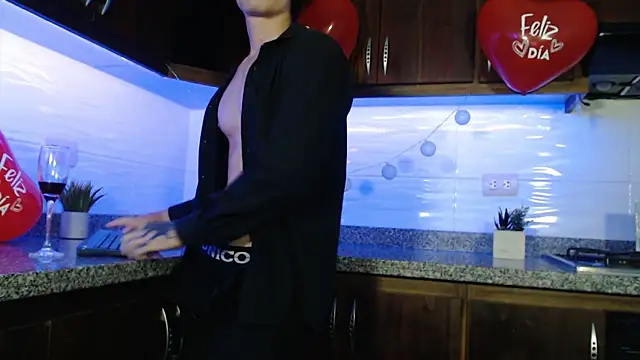 Show with love and erotic dance, cum, Valentine's Day gift－カメラキャストのeren_jeagerの動画