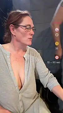 [22 Nov 21:19] Private Show - video by mrsnaughtypineapple cam model