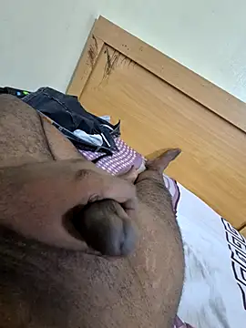 [27 Nov 22:32] Public Show - video av Jaaan668 cam model