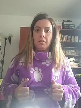 Private Show - video by Sareyxon cam model