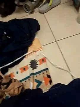 [23 Dec 10:13] Public Show - video by Cuchurus1216 cam model