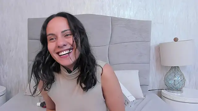 DILDO MY PUSSY 😈🤤 - Vídeo de Naomii_BDSM, modelo de vídeos